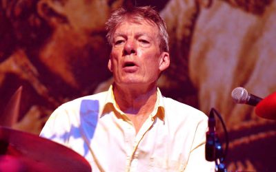 È morto Andrew Ranken, batterista fondatore dei Pogues